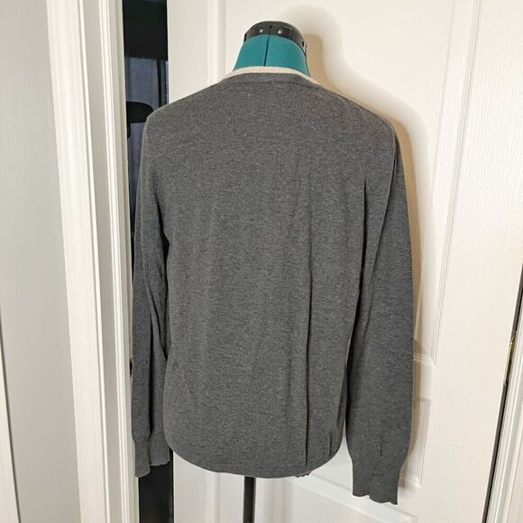 GAP Outlet Button Down Cardigan V Neck Lightweight Knit Preppy Sweater - Picture 4 of 10